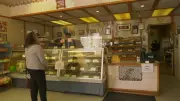 Three Manitoba Siblings Take Over 97-Year-Old Bakery After Parents' Deaths