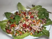 Try This Oh-So Easy Medley Bean Salad Recipe