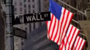 US Stocks Near Records as Oil Falls on Hopes of Iran War End
