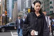 Young Canadians Face Tough Summer Job Market Amid Technical Recession