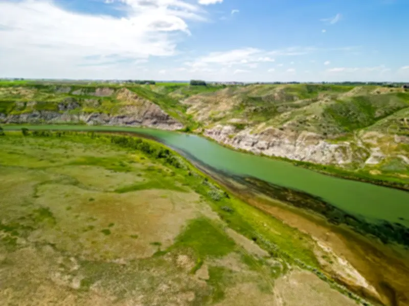 16-hectare property with endangered native grasslands conserved in southern Alberta