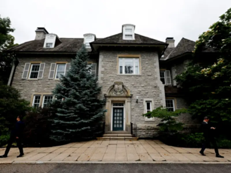 24 Sussex renovation plan took a decade, but donation site launched in a day