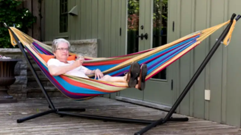 7 Best Free-Standing Hammocks for Ultimate Summer Relaxation