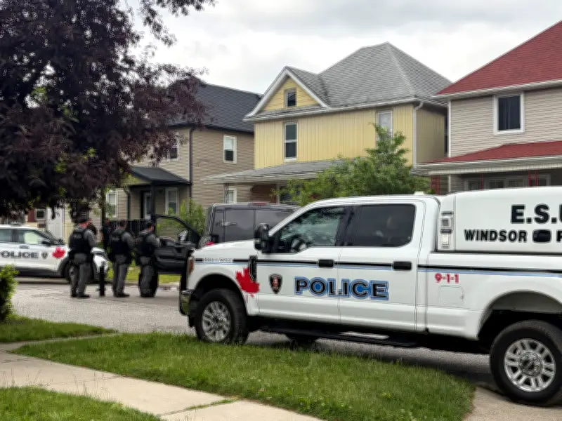 Active Investigation Launched After Man Armed with Butcher Knife in Windsor