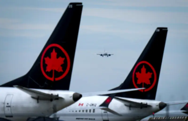 Air Canada cuts travel agent commissions to reduce costs: industry group