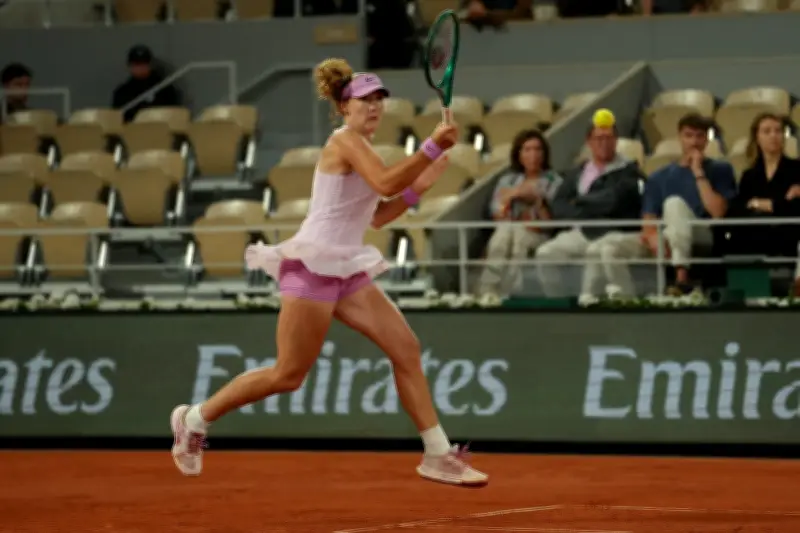 Andreeva, 19, powers into French Open semifinals, faces Cirstea