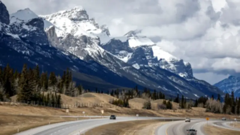 Australian Woman's Harrowing Night Stranded on Highway 1 After Biking Weekend