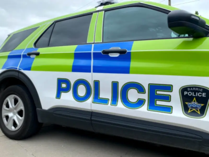 Barrie stabbing suspect evades police, arrested after manhunt