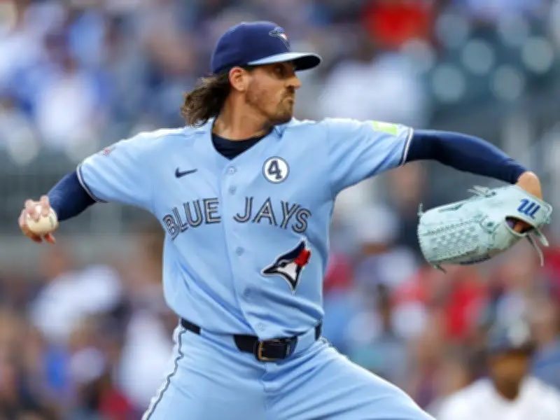 Blue Jays' Kevin Gausman Shaky in 4-3 Loss to Braves