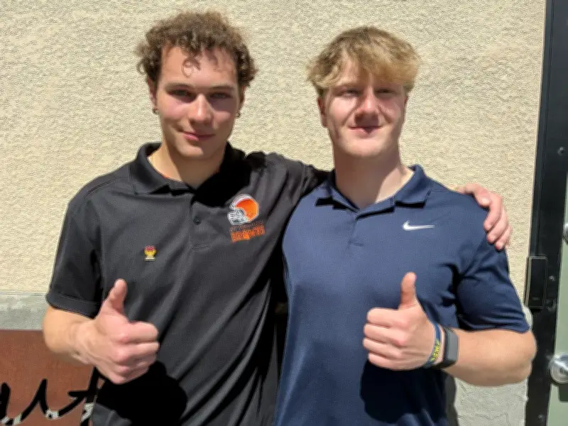 Calgary Dinos Recruits Charles Beach, Cole MacInnis Earn Shrine Game Invites