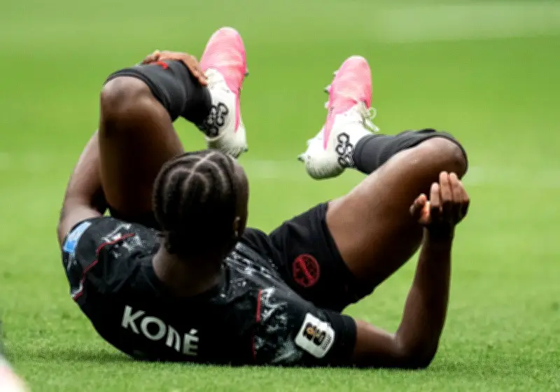 Canada's Ismaël Koné Undergoes Surgery for Broken Leg at World Cup