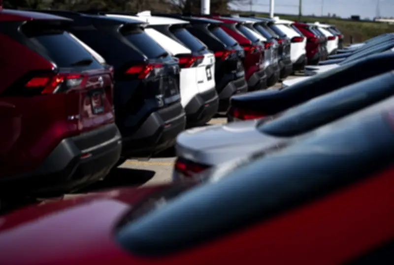 Canadian Auto Sales Drop for Eighth Straight Month in May