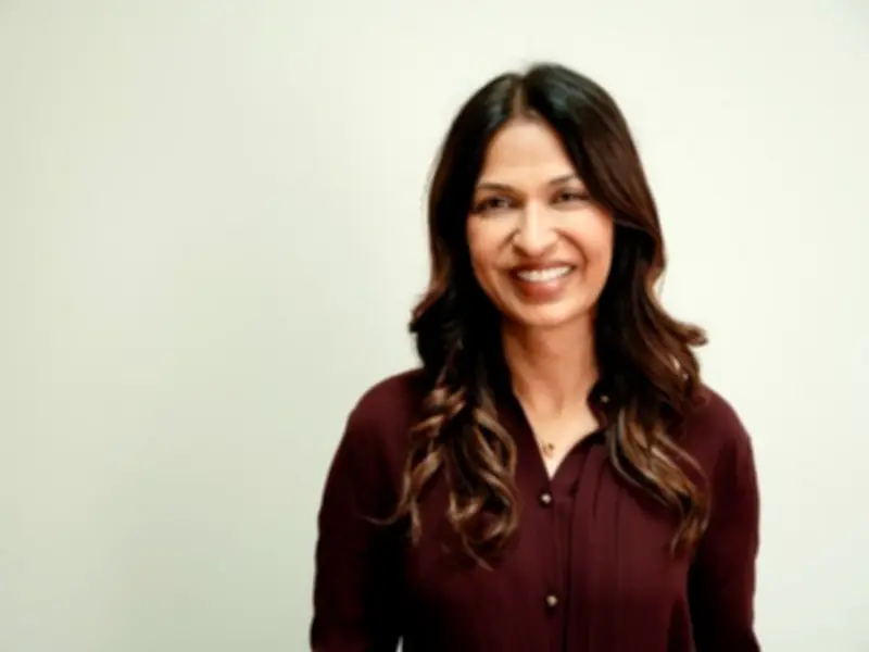 Canadian Dermatologist Answers All Your Retinol Questions