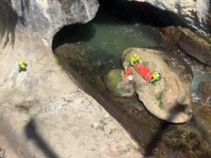 Canadian Forces airlift injured hiker from Vancouver Island trail