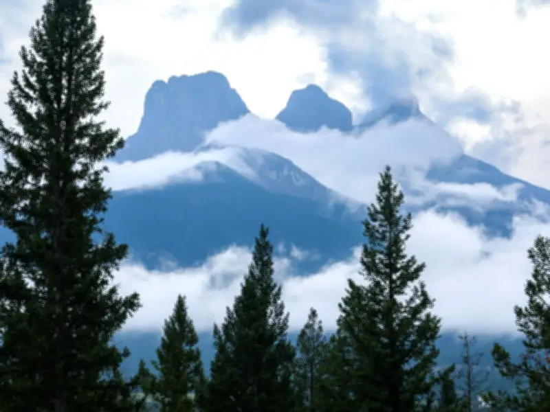 Canmore ranks as Canada's third most expensive recreational community