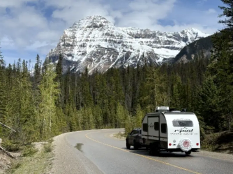 Combine RV Camping and Golf for the Ultimate Adventure