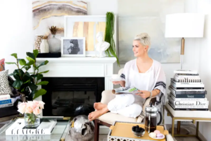 Designer Amanda Aerin on Creating Welcoming, Colourful Homes