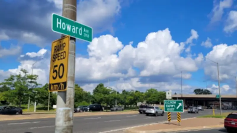 E.C. Row Lane Restrictions Planned from Howard to Dougall in Windsor