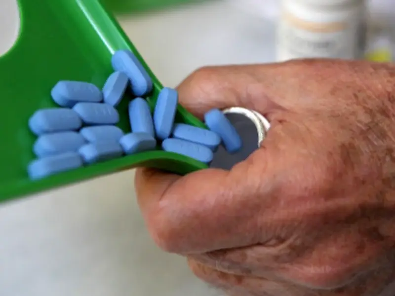 Edmonton Pharmacies, Clinics Mourn End of National E-Prescription Service