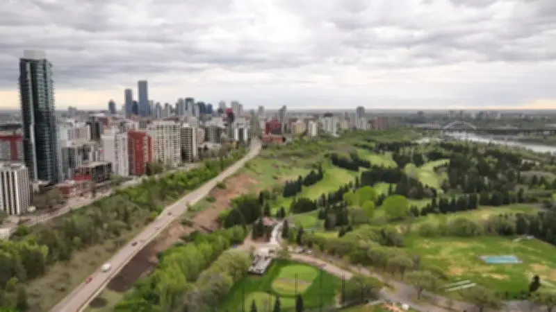 Edmonton Weather: Dry Today, Showers and Thunderstorms Ahead
