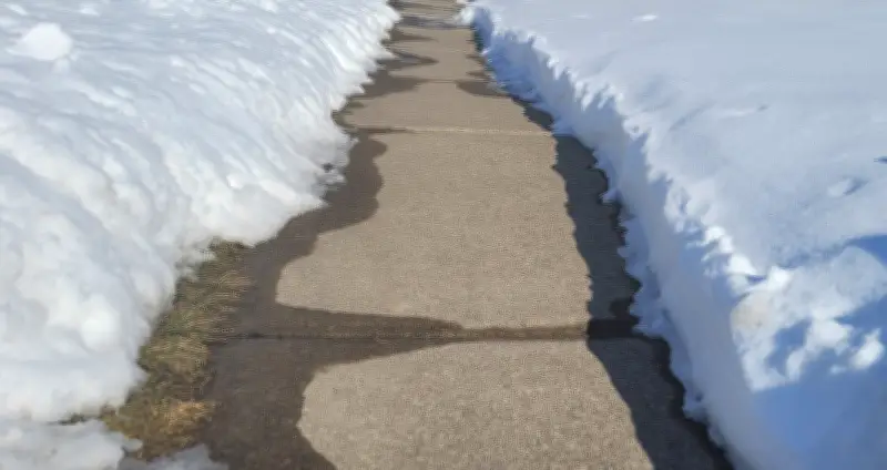 Elmira sidewalk snow-clearing program ends after single season