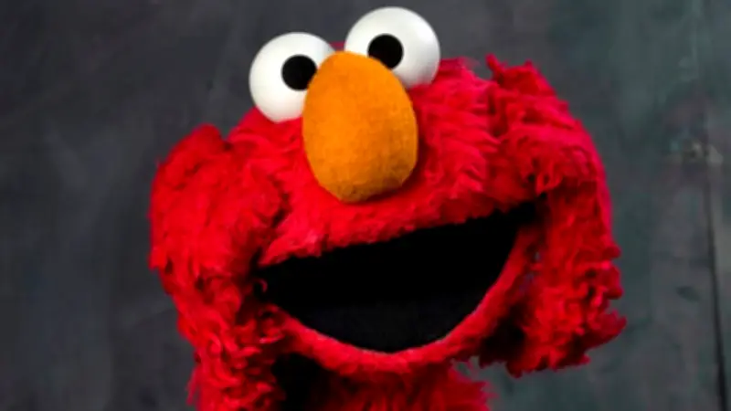 Elmo Cheers for Team USA at FIFA World Cup, Says He Loves Everybody