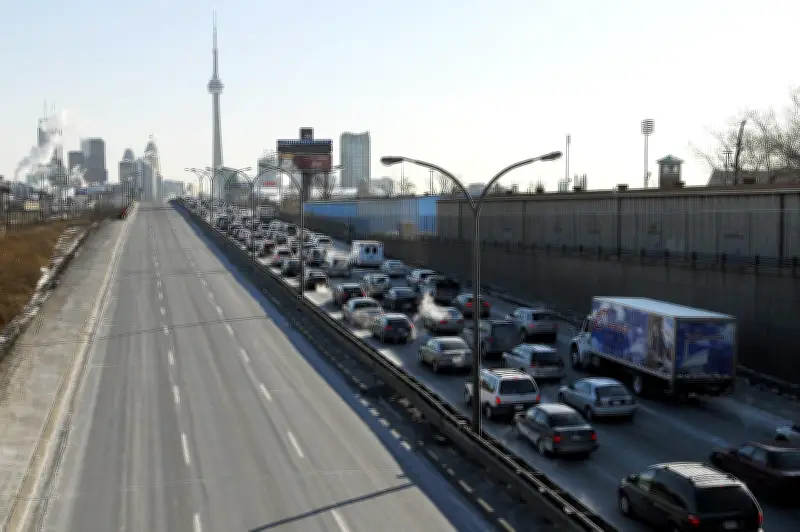Emergency Pothole Repairs to Close Gardiner Expressway Lanes