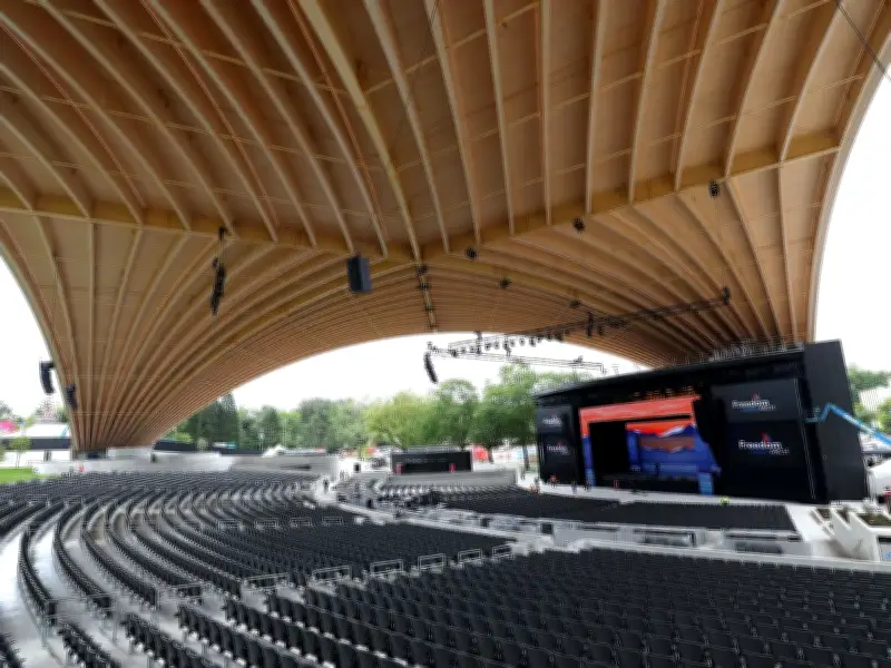 First Look Inside Vancouver's New Freedom Mobile Arch Amphitheatre