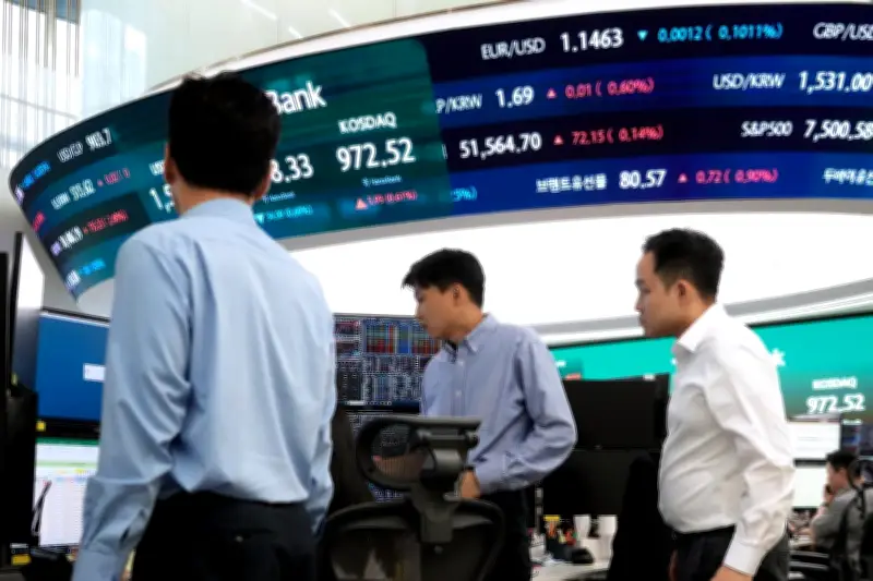 Global Shares Mixed, US Futures Fall as Iran Talks Progress
