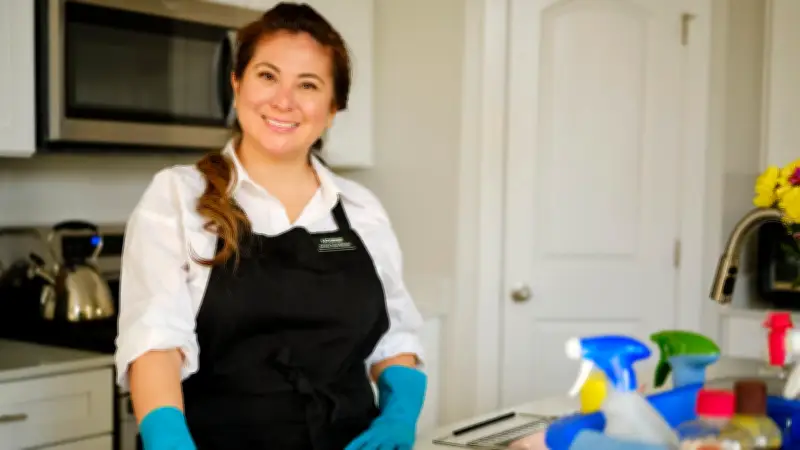 Housecleaners Reveal 11 Things They Won't Do: Boundaries and Pet Peeves