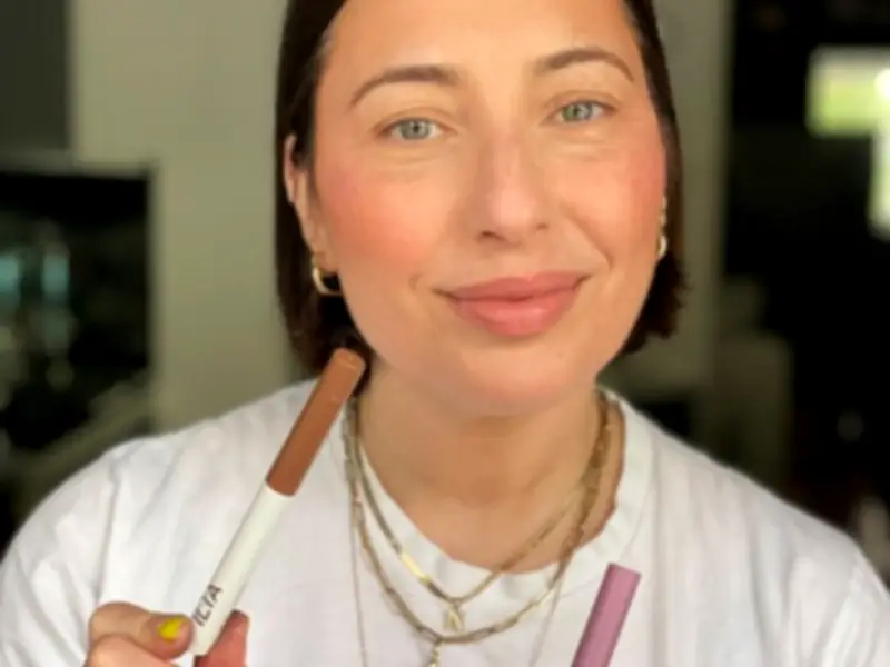 How to Use Viral Eyeshadow Sticks for Quick Eye Makeup
