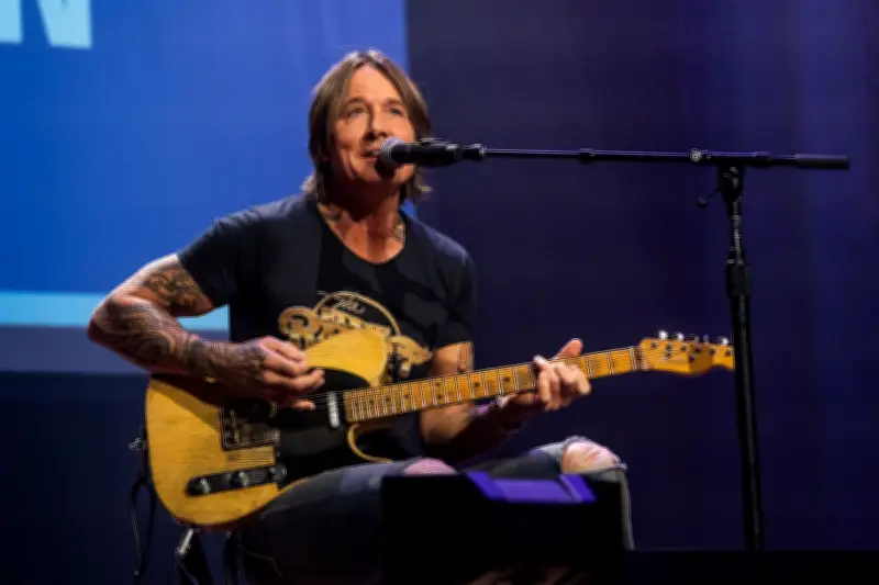 Keith Urban's 'Flow State': A Yacht Rock-Inspired Musical Journey