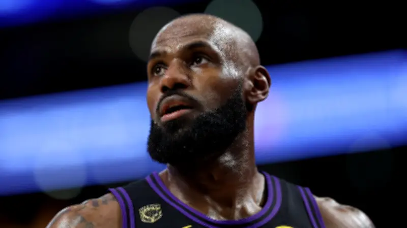LeBron James Leaving Lakers, Agent Confirms to ESPN