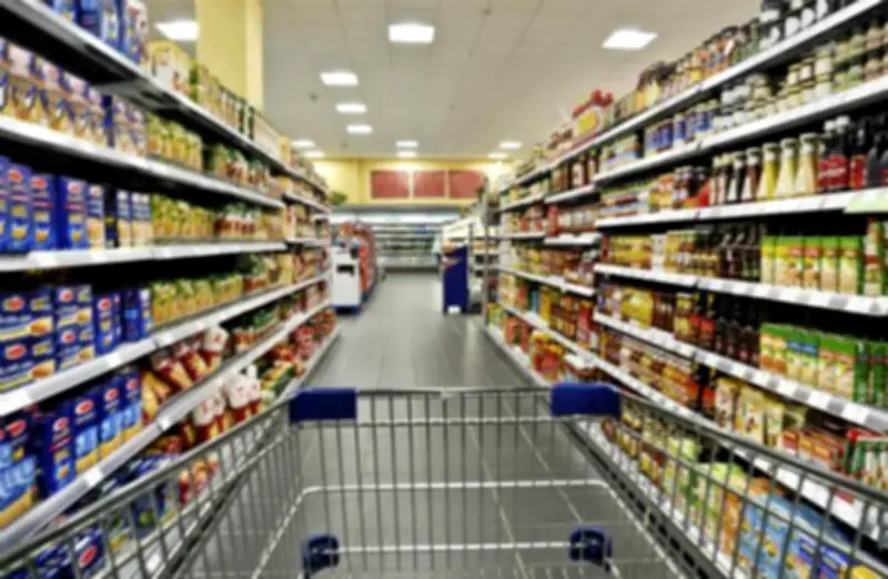 Manitoba Considers Law to Combat Grocery Shrinkflation