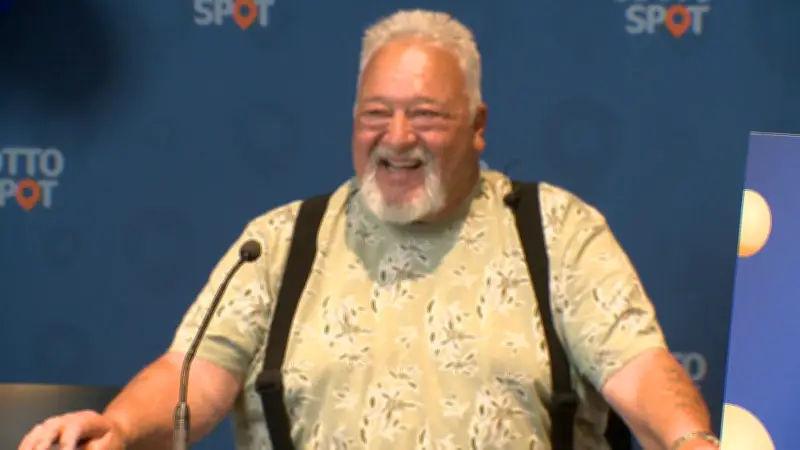 Manitoba Man Wins Historic $46M Lotto 6/49 Jackpot, Plans Life Changes