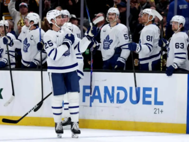 Maple Leafs Trade Brandon Carlo to St. Louis Blues for Two Third-Round Picks