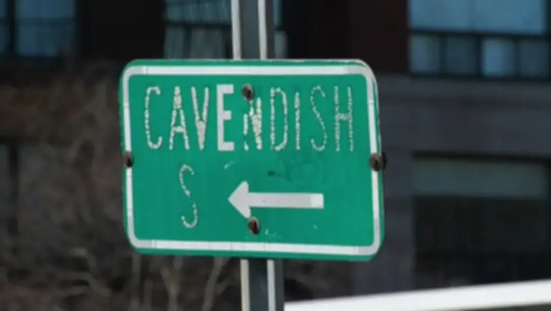 Montreal City Council Approves Cavendish Boulevard Extension Project