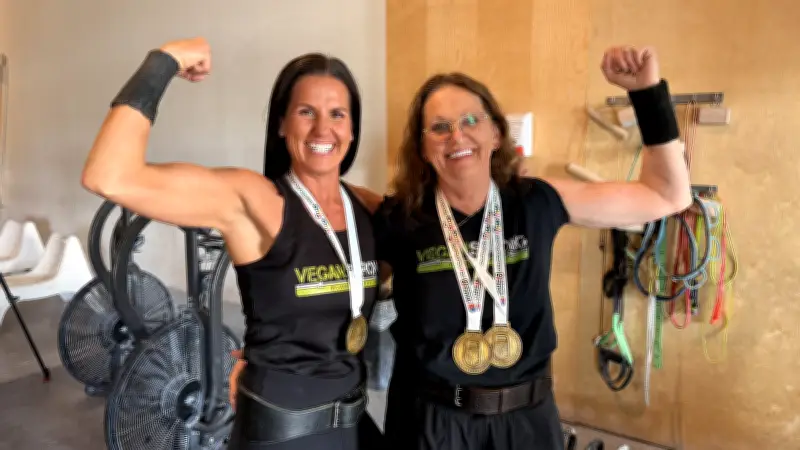 Mother-Daughter Duo Crowned Kettlebell World Champions