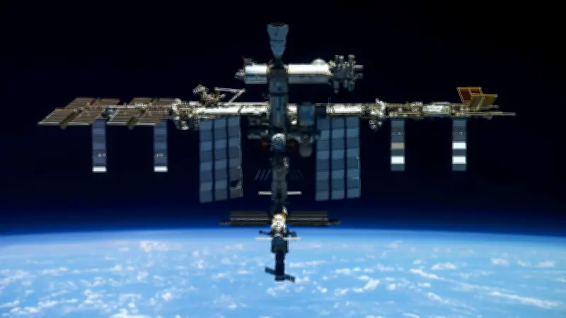 NASA Orders Astronauts to Shelter Due to ISS Air Leak