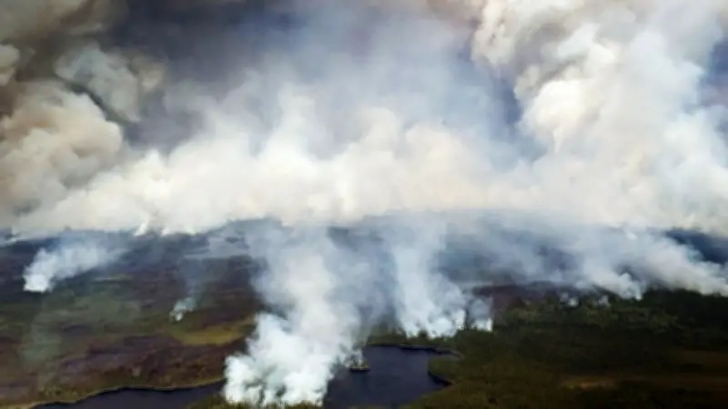 Northwestern Ontario Wildfire Dryden 13 Expands to 16,000 Hectares