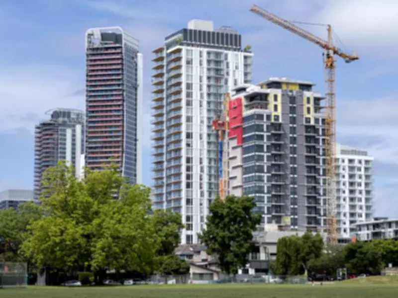 Oakridge Mall Opens, Luxury Condos Still Months Away Amid Market Shift
