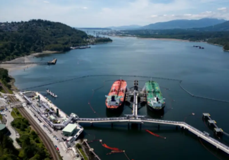 Oil Prices Trap BoC Between Inflation and Growth: Economist on Rate Hold