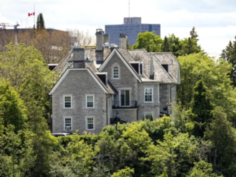 Ottawa Citizen Readers Weigh In on 24 Sussex Future
