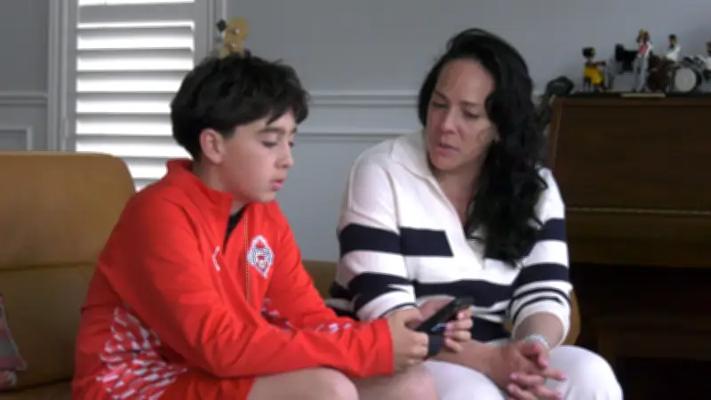 Ottawa Parents Opt for Custom Smartphones to Balance Kids' Safety and Connectivity