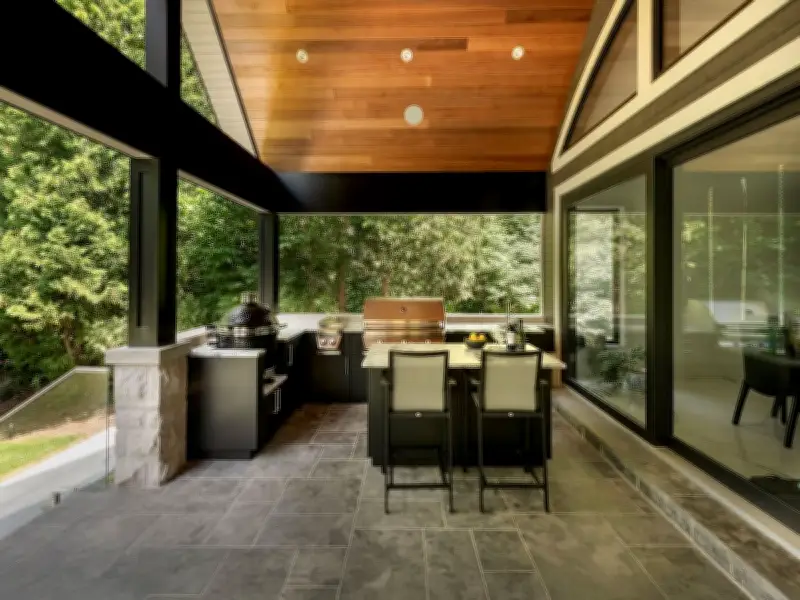 Outdoor Kitchens: The New Heart of Canadian Homes