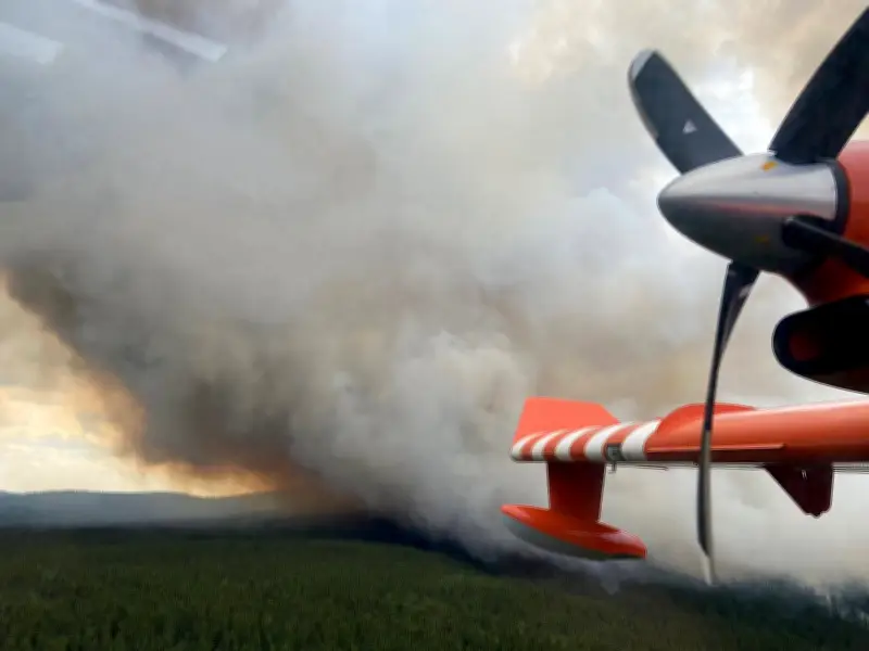 Over 100 evacuated in Labrador West as wildfires threaten highway, campgrounds