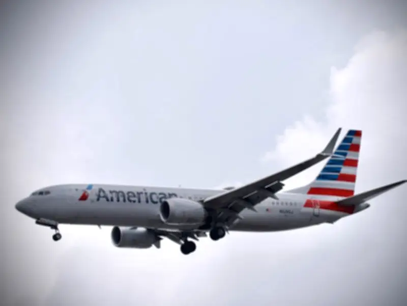 Passenger bites fellow flyer on American Airlines flight to Philadelphia