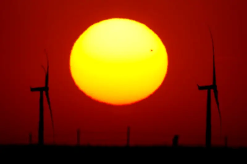 Pentagon Reviews Blocking Wind Farms, Endangering Jobs: Lawsuit