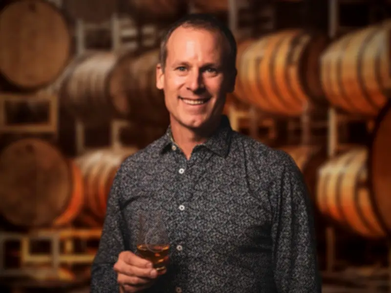 Provinces Miss Deadline to Open Cross-Border Alcohol Shipments