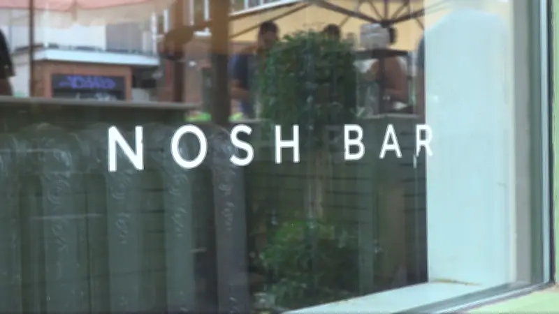 Quebec Language Watchdog Targets Montreal Eatery for 'Nosh'